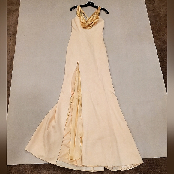 NWT$795 Cinq a Sept Jill Cowlneck Split Leg Gown Dress Maxi Formal in Pearl Sz 6 - Picture 15 of 16